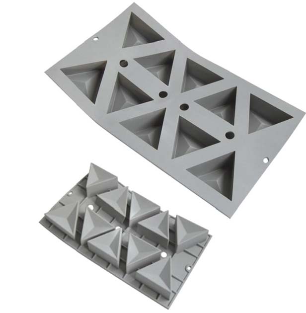De Buyer de Buyer Elastomoule Inverted Triangle Silicone Non-stick Bakeware Mold, 10 Cavities 6.6 cm x 5.7 cm, 3.5cm High