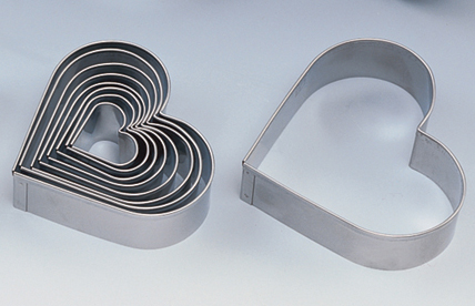 Martellato Martellato Stainless Steel Cutters, Heart, 36 to 140mm, 12-Piece Set