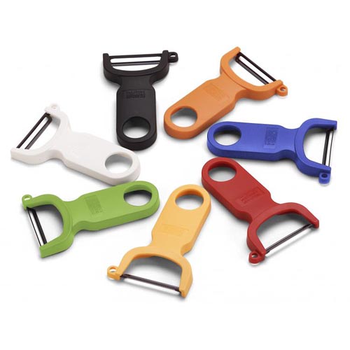 Kuhn Rikon Kuhn Rikon Peeler Plastic handle, Carbon Steel Blade, Choice of Six Colors - White