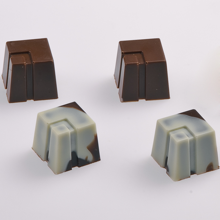 Martellato Martellato Polycarbonate Chocolate Mold Partitioned Cube 22x22x22mm, 28 Cavities