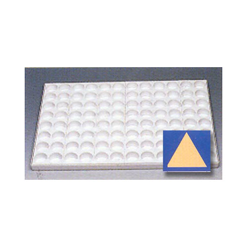 Martellato Martellato Polycarbonate Production Mold Triangle Single Portion Petit Fours-1.5 oz. capacity Frame & Mold