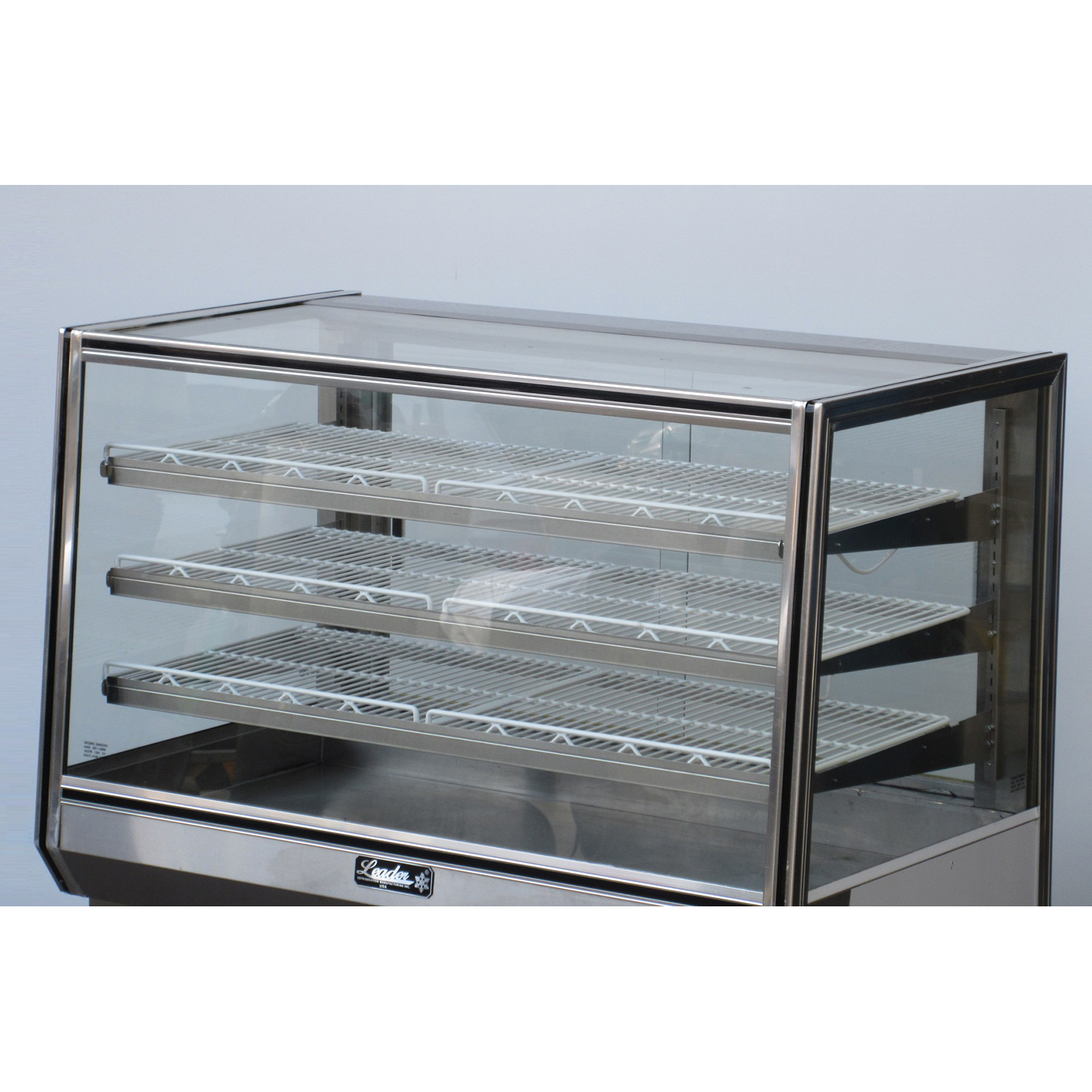Leader HBK57D Dry Bakery Case, Used Excellent Condition image 1