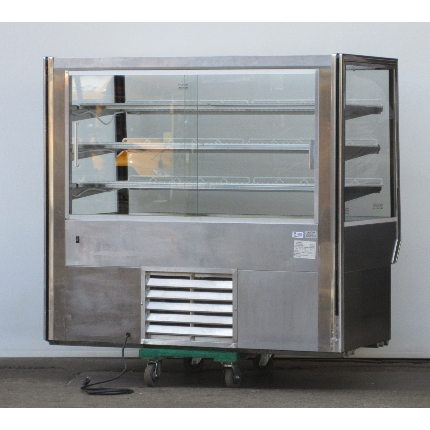 Leader HBK57D Dry Bakery Case, Used Excellent Condition image 2