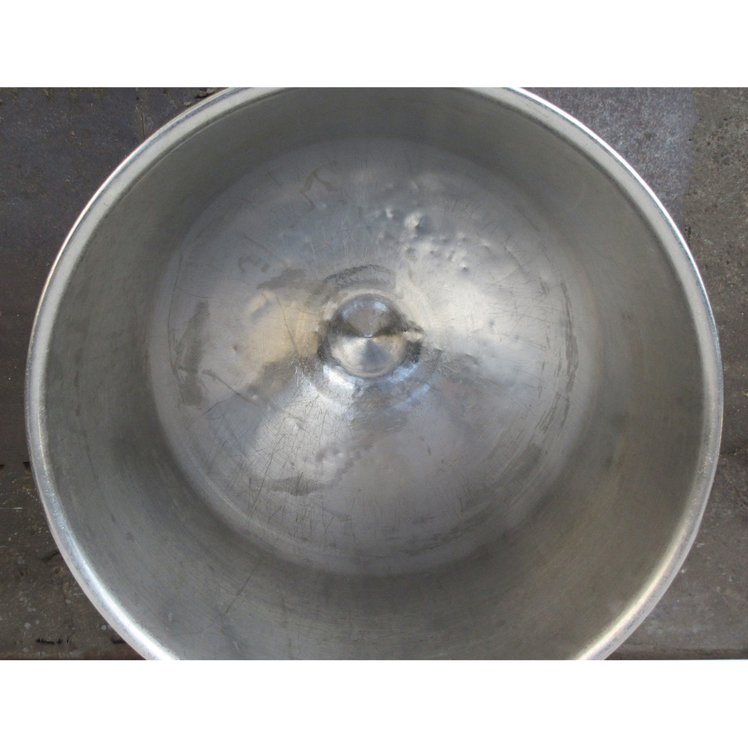 Hobart BOWL-HV140 Mixer Bowl 140 Quart, 00-917142, Used Excellent Condition image 1