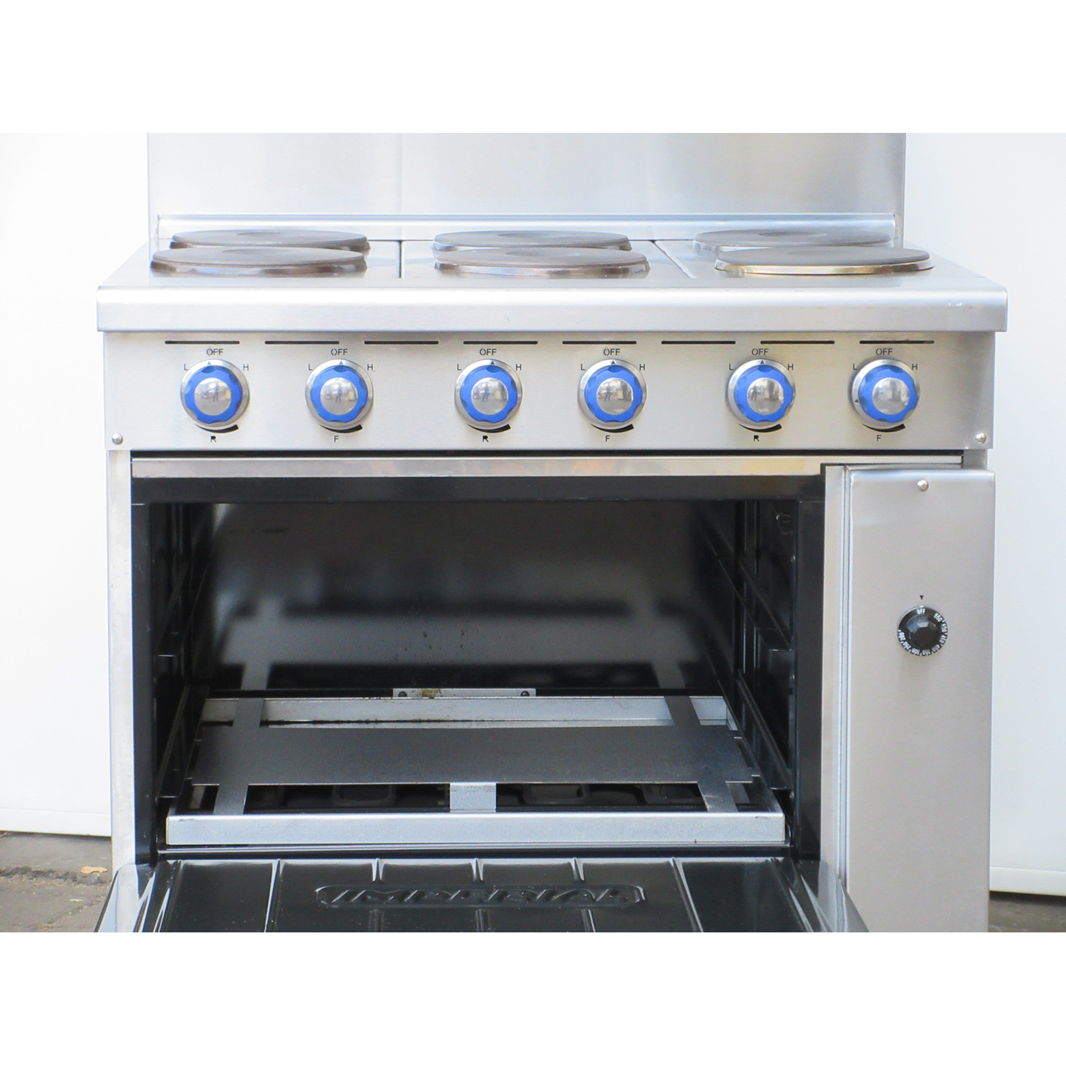 Imperial IR-6-E Electric Range with 6 Round Plates and Standard Oven, Used Excellent Condition image 1