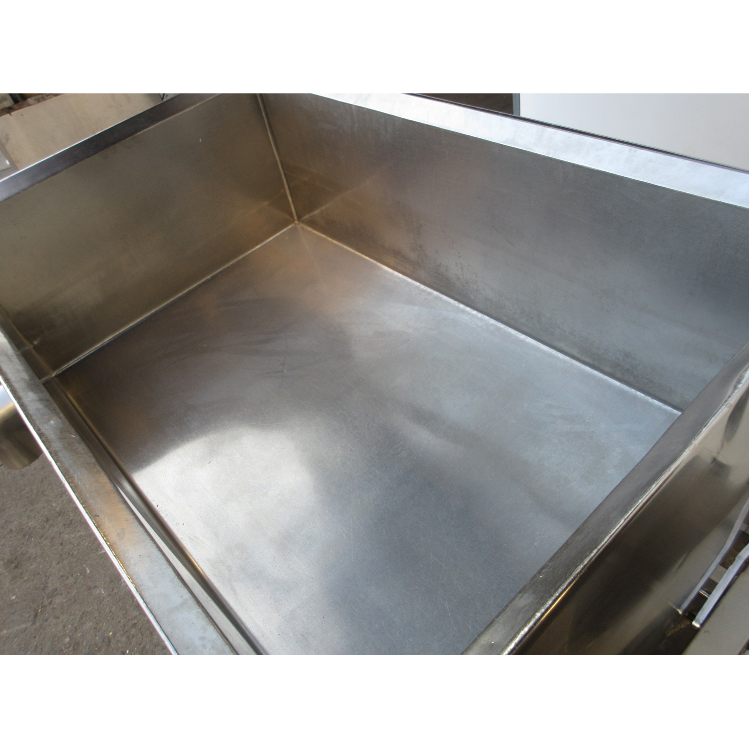 Legion CSG41-11 Insulated Gas Tilting Skillet Braising Pan, Used Excellent Condition image 3