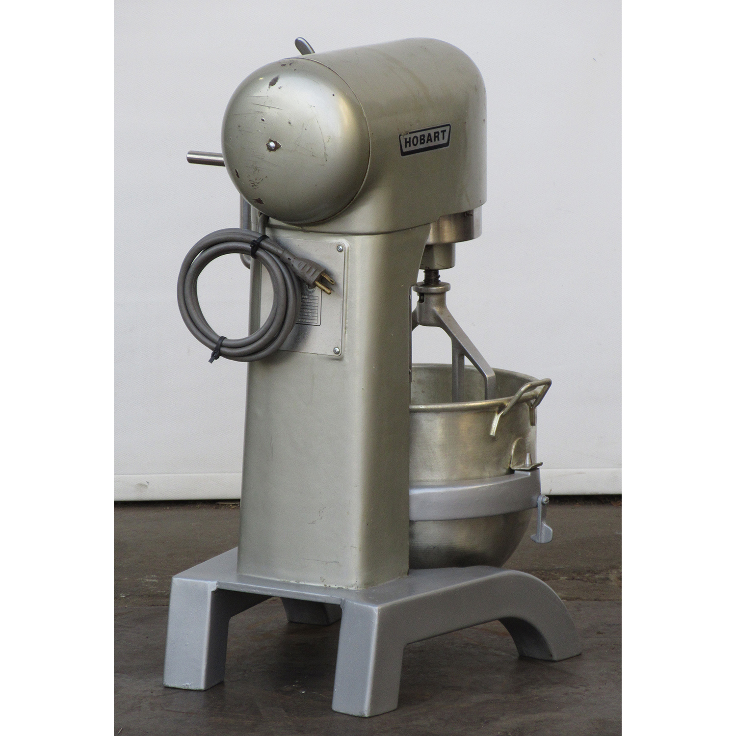 Hobart C100T 10 Qt Mixer, Bowl And 2 Attachments Included, Used Excellent Condition image 2