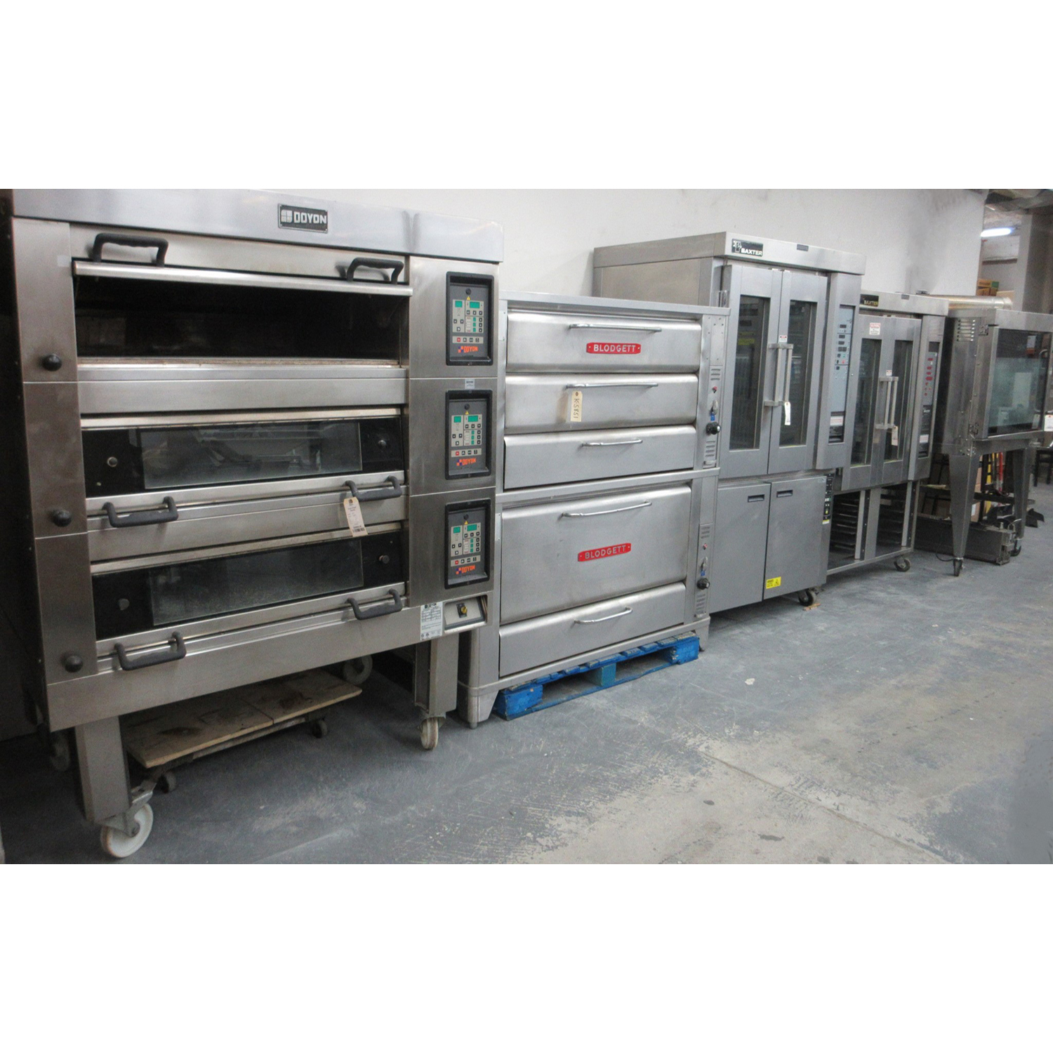 Woodstone WS-MS-6-RFG-IR-NG Pizza Oven, Used Excellent Condition image 9