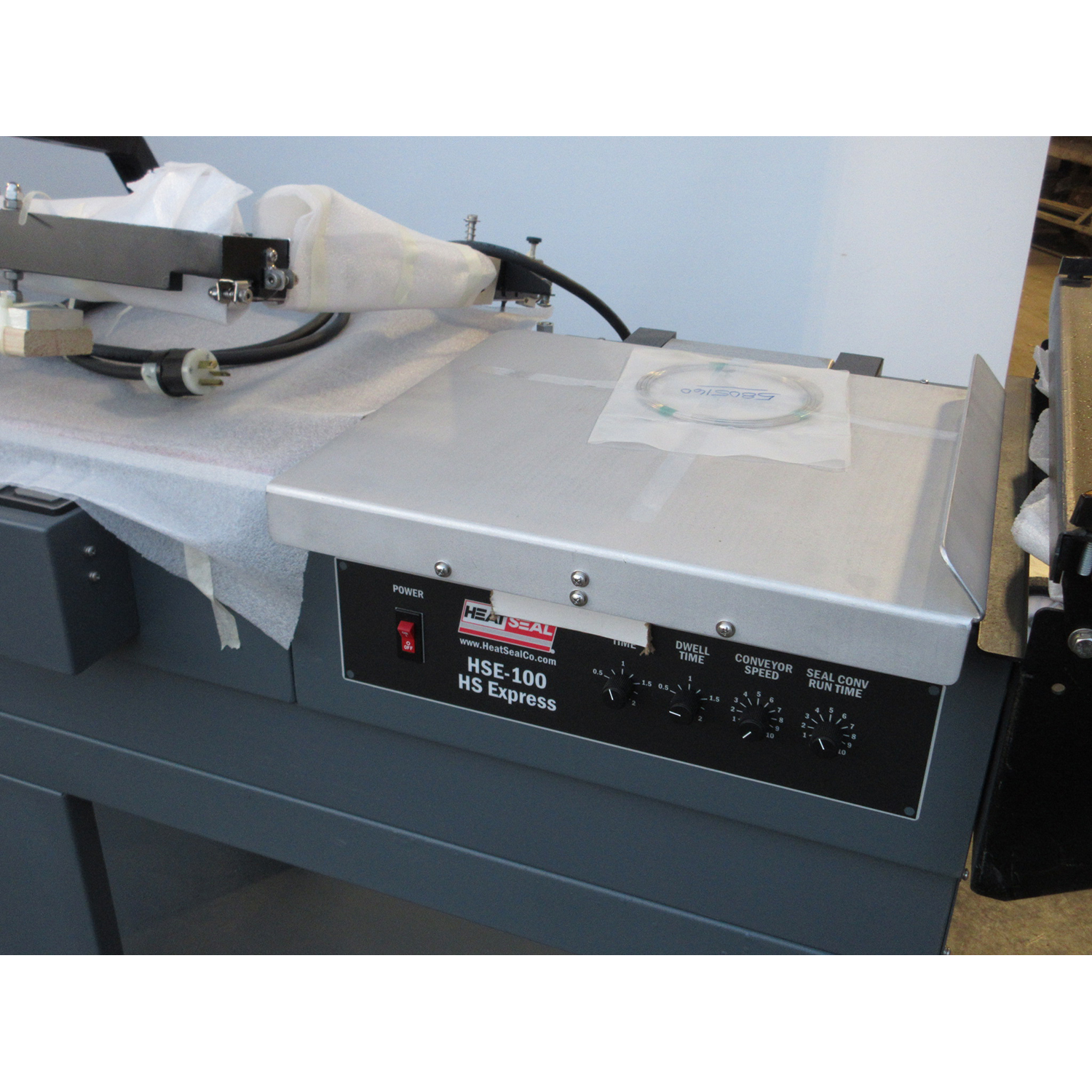 Heat Seal HSE-100 L-Bar & Shrink Wrap Sealer, Brand New image 1