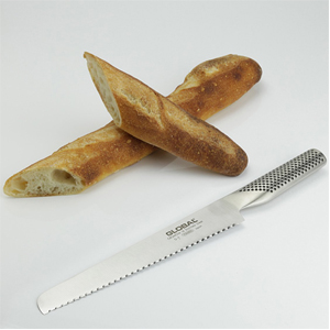 Global Cromova 18 Stainless Steel Bread Knife, 8-3/4" image 3