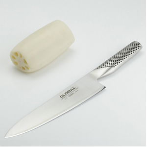 Global Cromova 18 Stainless Steel Chef Knife, 8 inch image 3