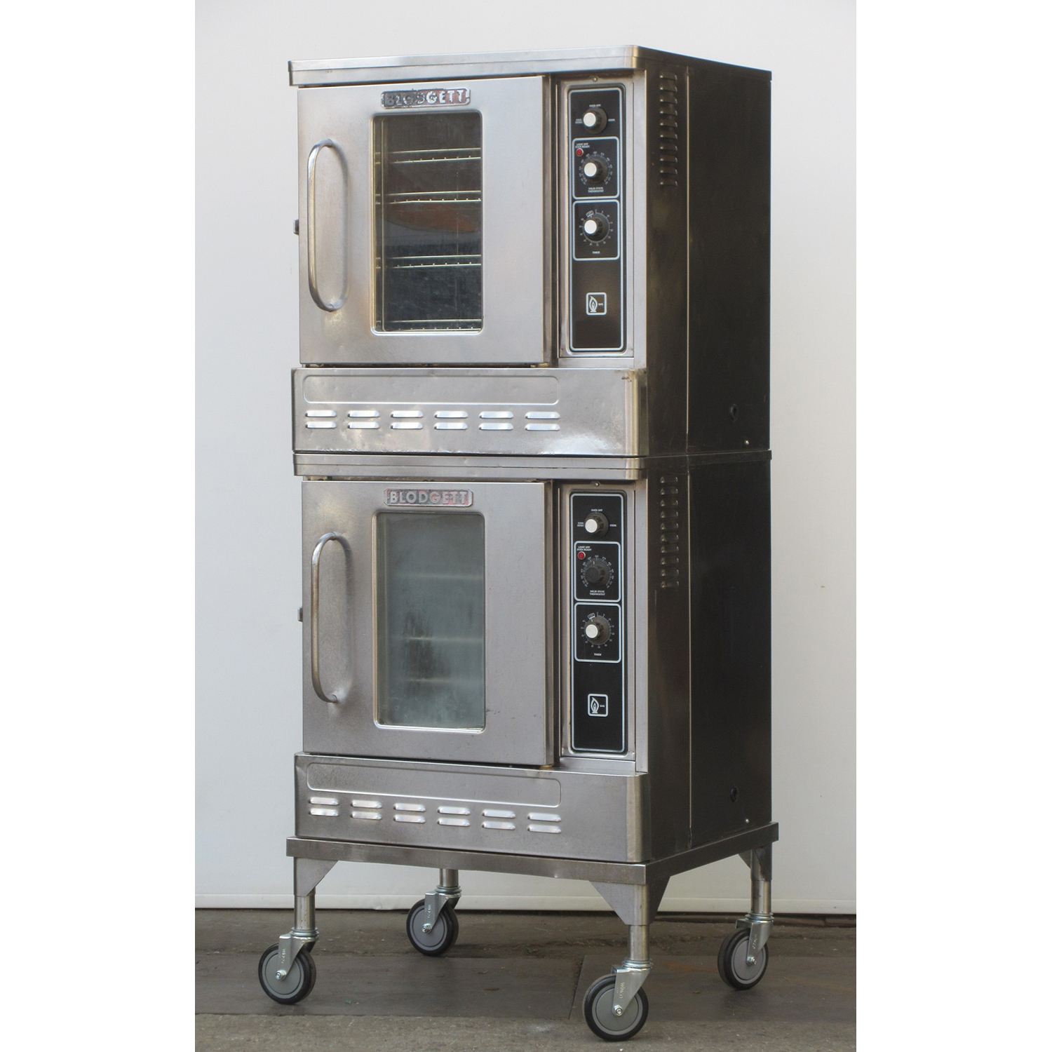 Blodgett DFG-50 Double Half Size Convection Oven, Used Excellent Condition