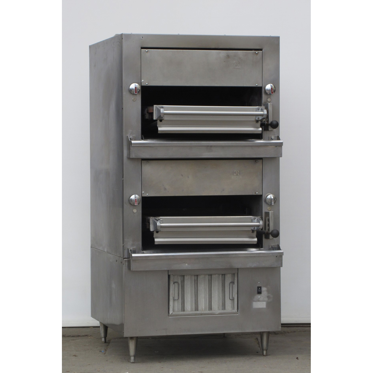 Jade JBB-236 Double Infrared Broiler, Used Excellent Condition