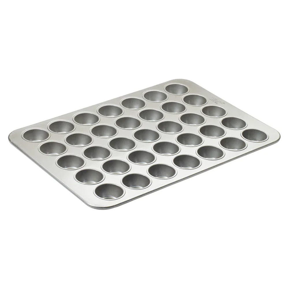 Winco Glazed Aluminized Steel Muffin Pan, 35 Cups